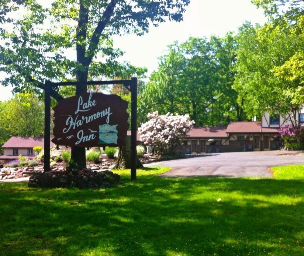 Lake Harmony Inn Екстериор снимка